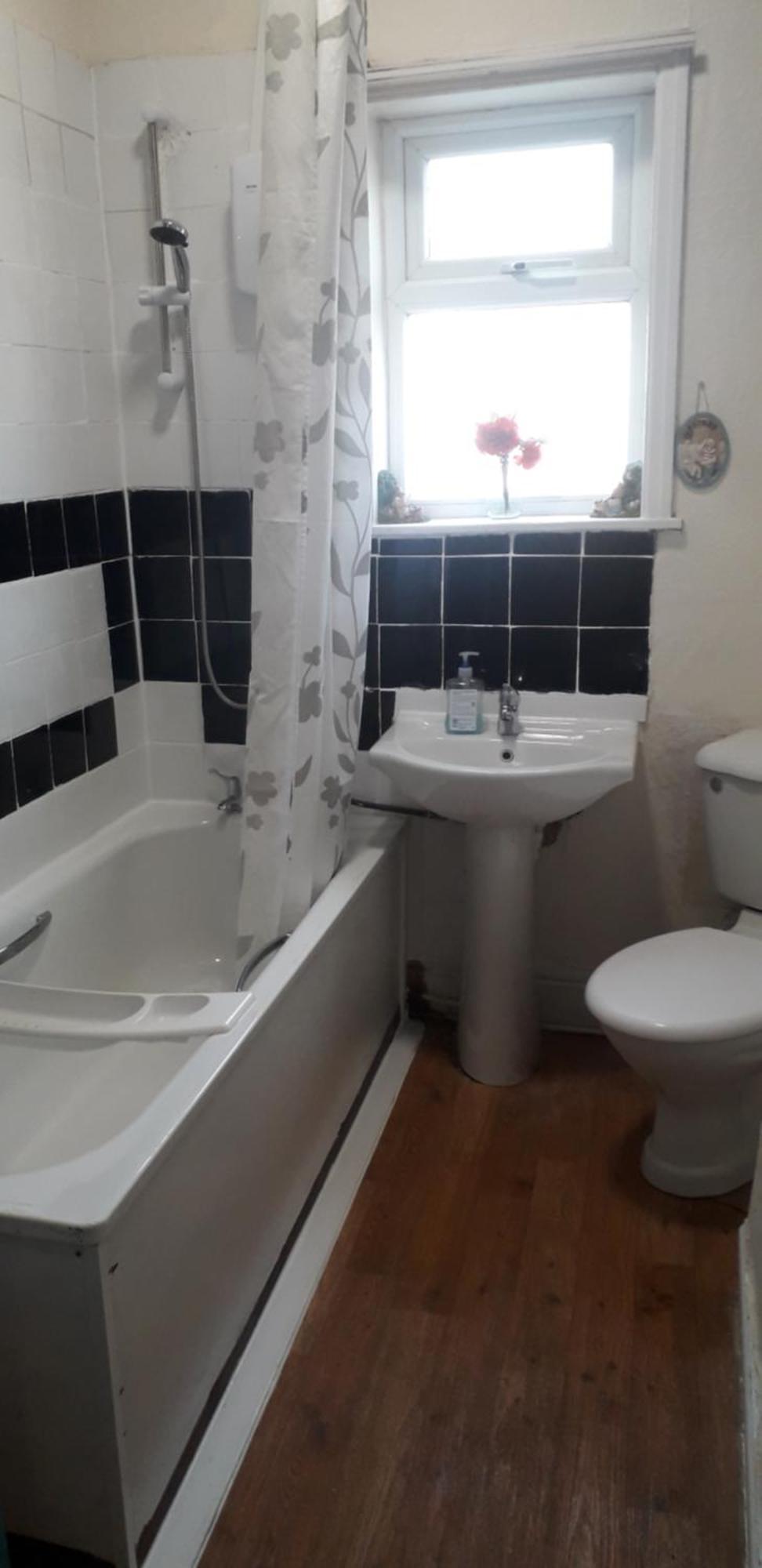 Spectrum Guest House Manchester Ngoại thất bức ảnh